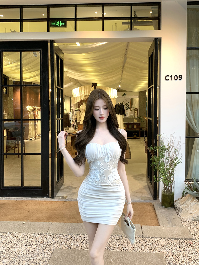 Sleeveless Strapless Bodycon Dress with Floral Splicing and Waist Belt